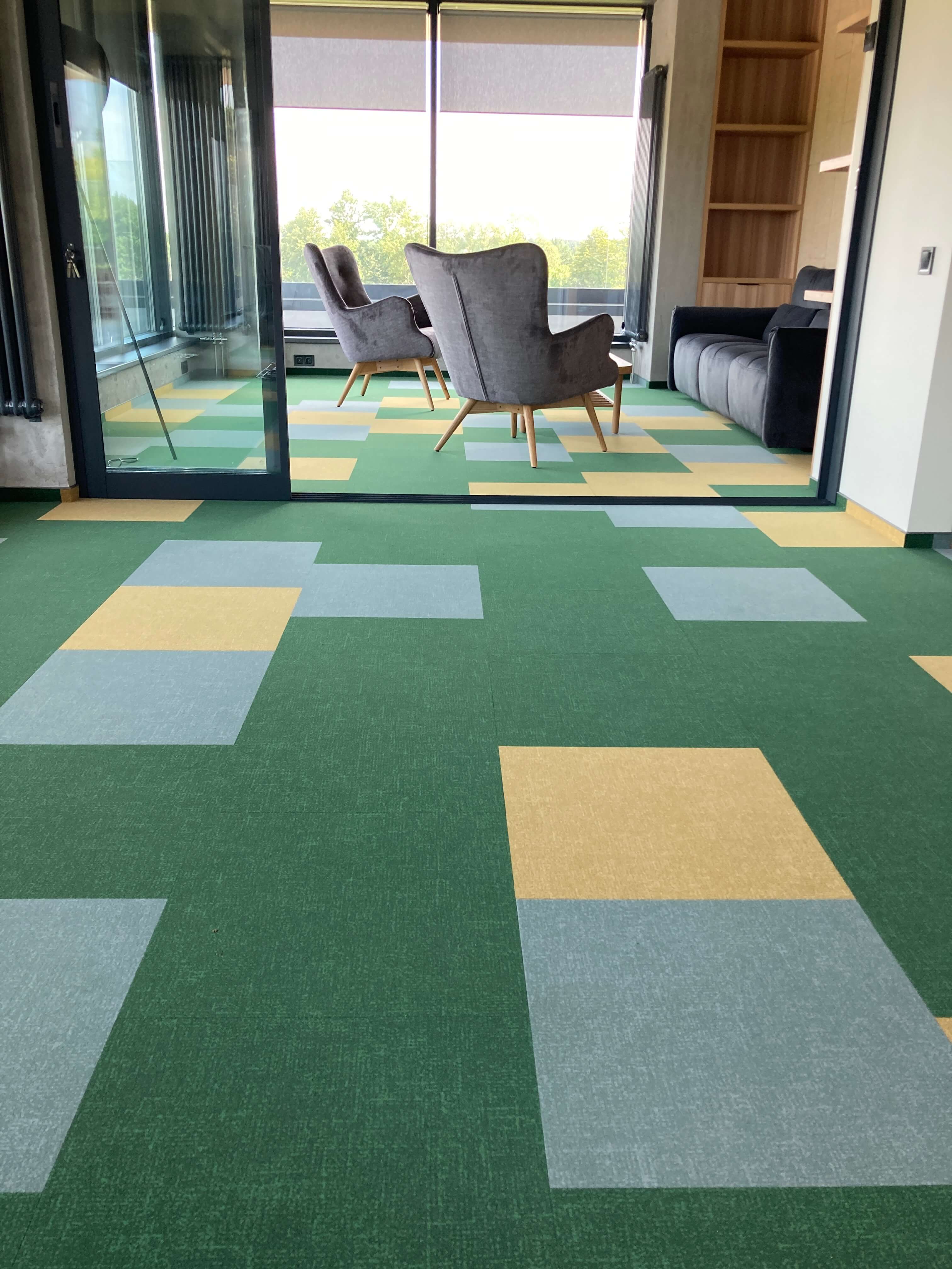 Фото - 2 Тренувальний центр ФК Карпати FLOORBEST