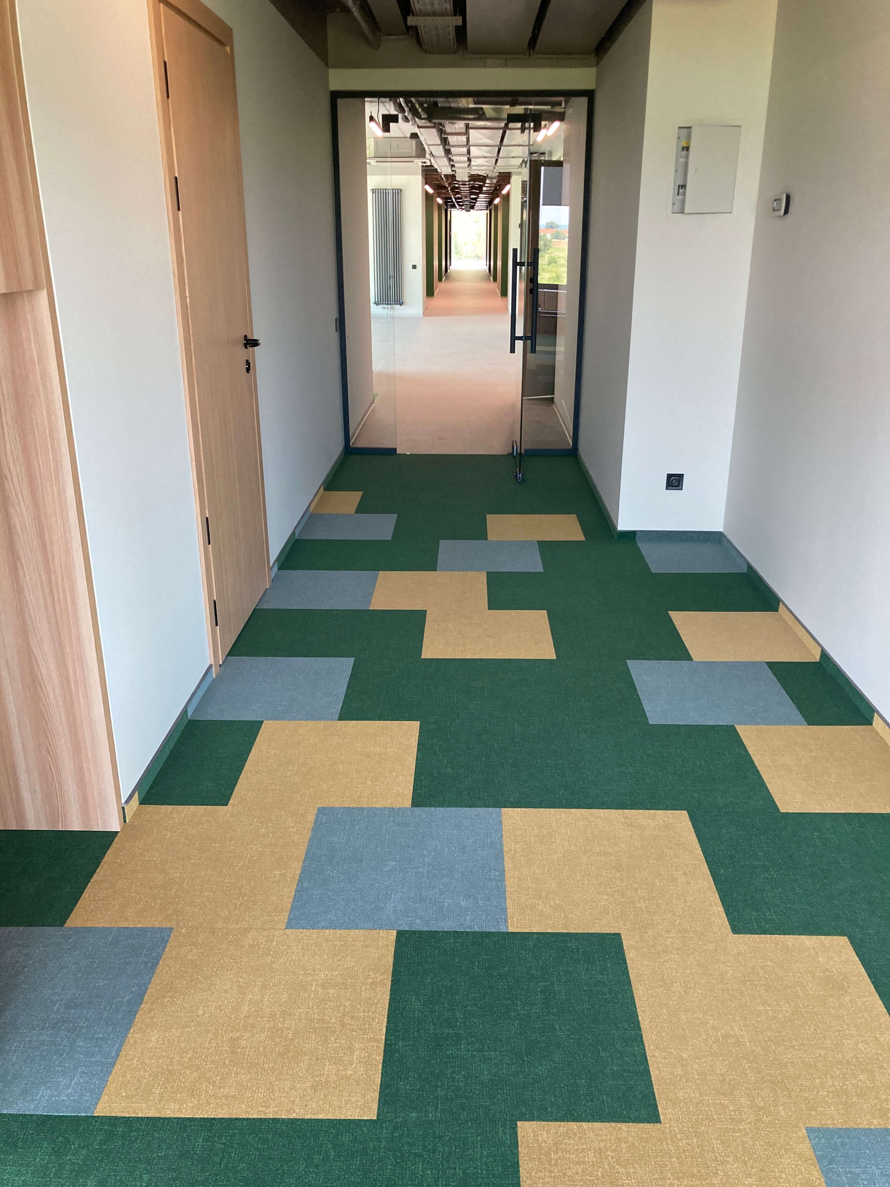 Фото - 3 Тренувальний центр ФК Карпати FLOORBEST